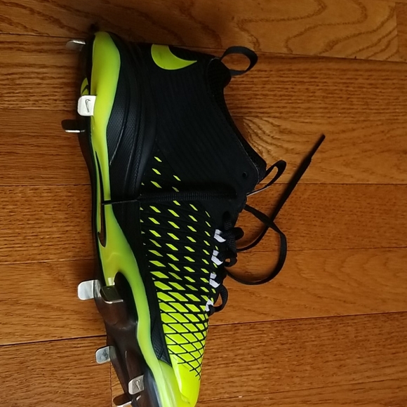 SOLD*****NIKE Mens Mike Trout Baseball Metal Cleats - Picture 4 of 8